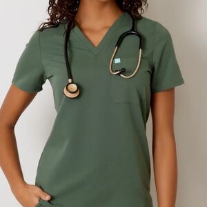 Women's Garde Malade scrubs top and bottom scrubs